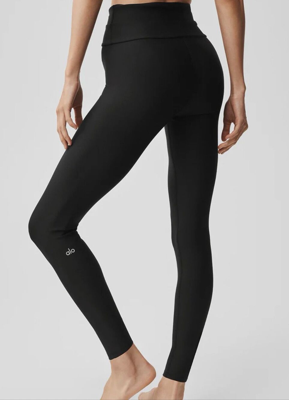 Alo black Airbrush full length leggings, Sm 27” athlesiure A36